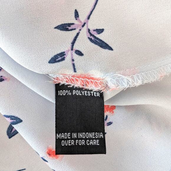 IZ Byer Blue And Pink Floral Button Up Blouse With Roll Sleeves 2XL - Picture 5 of 8